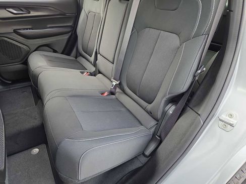 New 2025 Jeep Grand Cherokee Laredo X w/ Luxury Tech Group I image 20