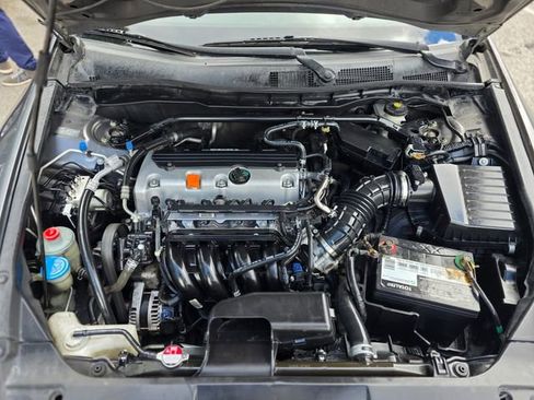 Used 2004 HUMMER H2 image 47