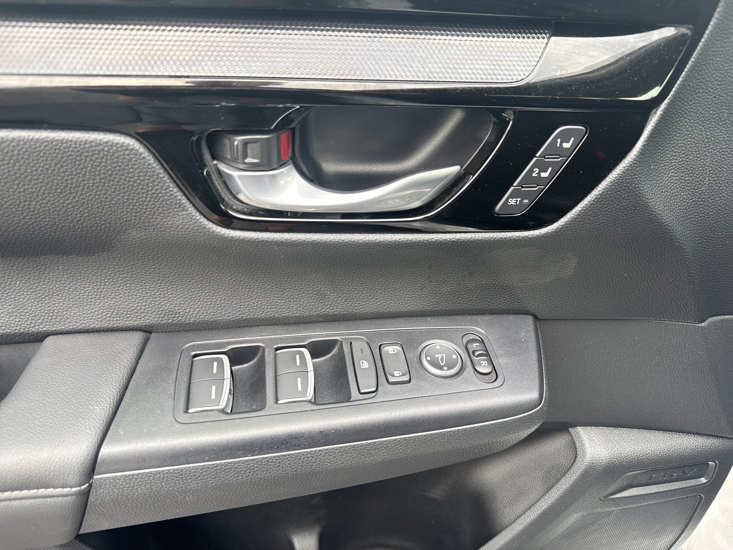 Used 2024 Honda CR-V EX-L image 5