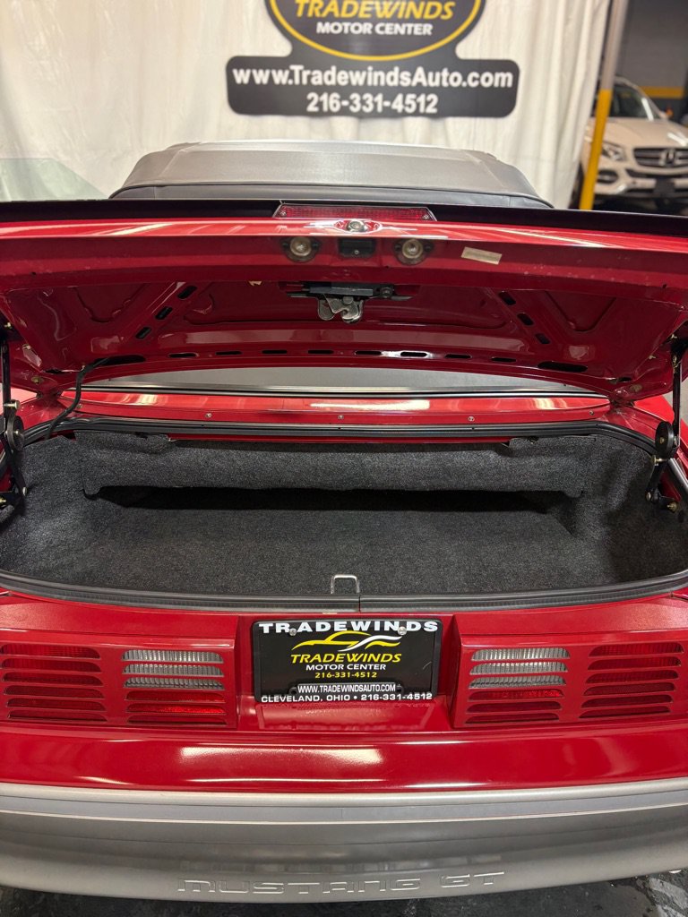 Used 1987 Ford Mustang GT RWD image 13