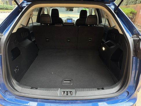 Used 2022 Ford Edge SEL image 34