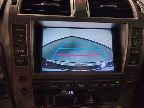 Used 2015 Lexus GX 460 460 w/ Premium Package image 18