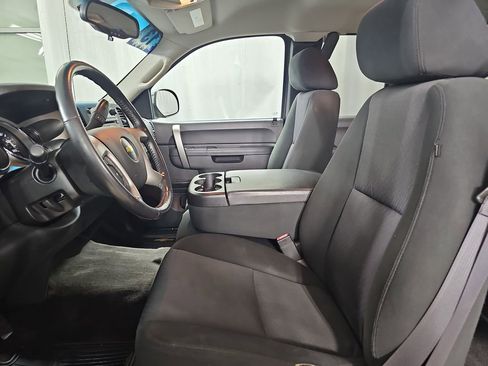 Used 2013 Chevrolet Silverado 1500 LT AWD/4WD image 18