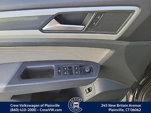 Certified 2021 Volkswagen Atlas SE w/ Panoramic Sunroof Package image 27