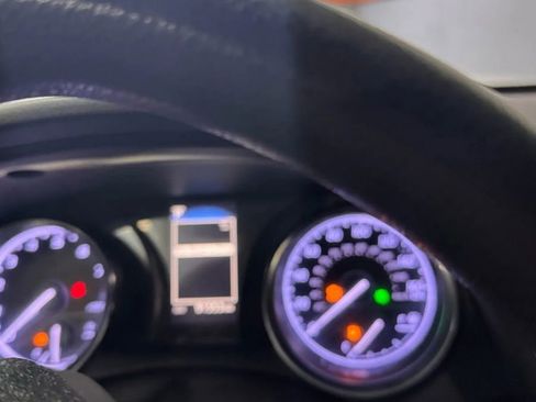 Used 2019 Toyota Camry LE image 20