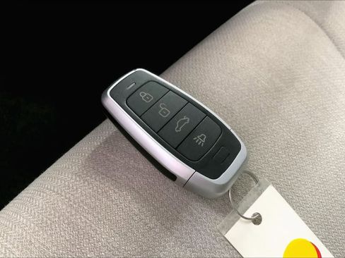 Used 2024 Honda Accord EX image 17