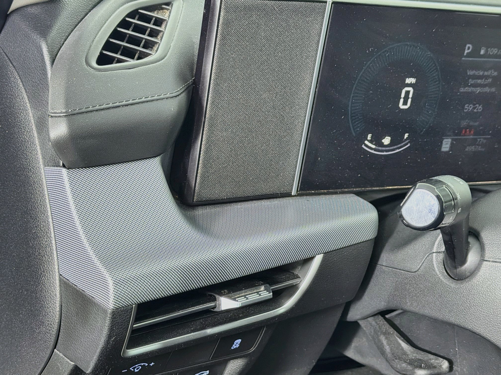 Used 2025 Hyundai Sonata SEL FWD image 17