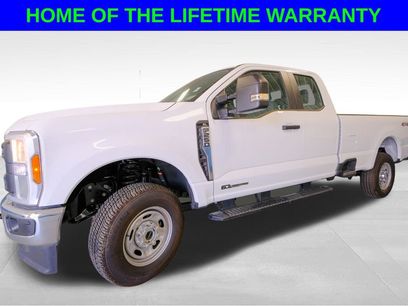 New 2025 Ford F250 XL w/ XL Chrome Package
