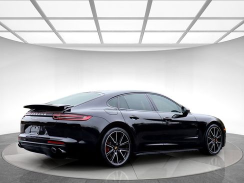 Used 2018 Porsche Panamera w/ Premium Package Plus image 8
