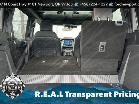 New 2025 Ford Bronco Big Bend w/ Black Diamond Package AWD/4WD image 17