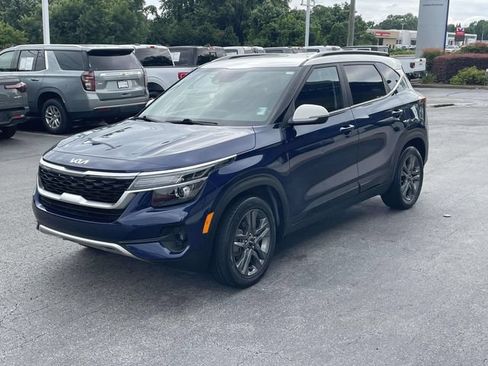 Used 2023 Kia Seltos S FWD image 3