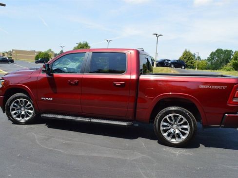 Used 2021 RAM 1500 Laramie w/ Sport Appearance Package image 8