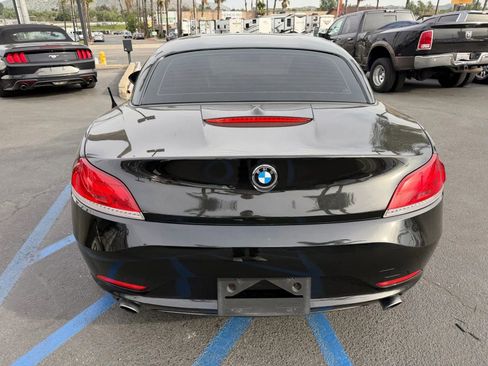 Used 2014 BMW Z4 sDrive35i w/ Technology Package RWD image 7