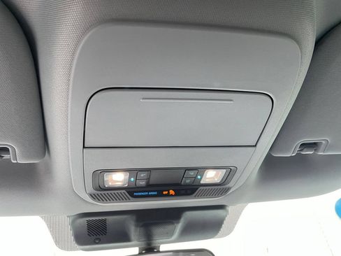 Used 2025 Ford F150 XLT w/ Equipment Group 301A Standard AWD/4WD image 20