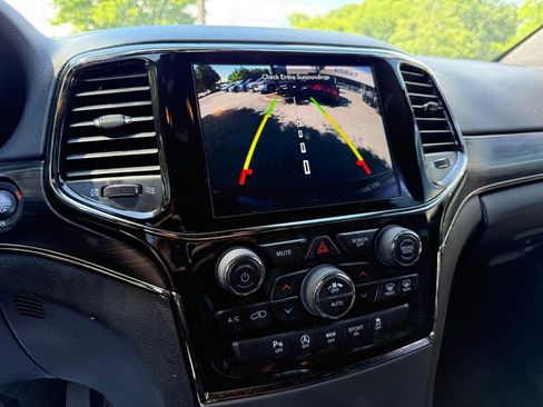 Used 2021 Jeep Grand Cherokee Limited X AWD/4WD image 17