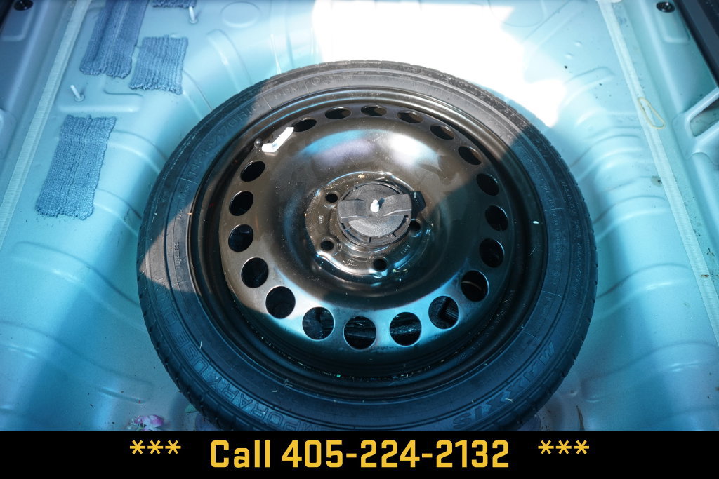 Used 2024 Buick Envista Sport Touring w/ Convenience II Package FWD image 24