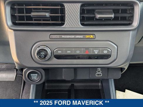 New 2025 Ford Maverick XLT w/ XLT Luxury Package AWD/4WD image 14