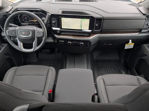 New 2026 GMC Sierra 1500 SLE w/ Preferred Package AWD/4WD image 8