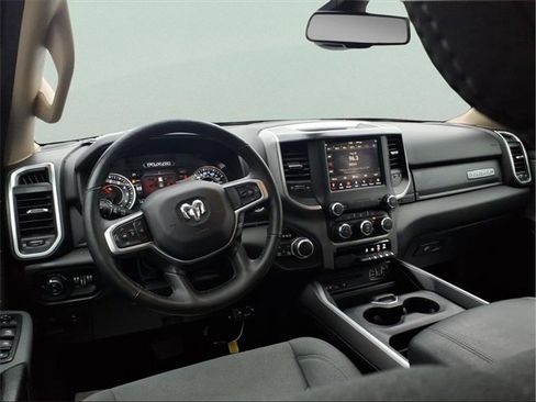 Used 2019 RAM 1500 Big Horn image 9