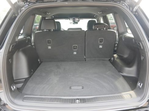 New 2025 Jeep Grand Cherokee Limited w/ Trailer Tow Package image 17