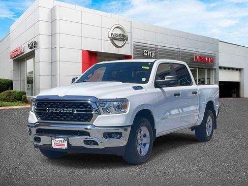 Used 2023 RAM 1500 Big Horn AWD/4WD image 4