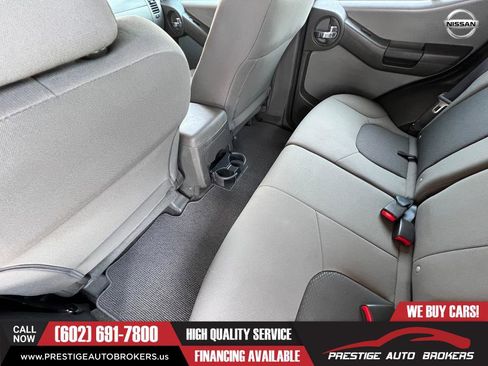 Used 2015 Nissan Xterra S image 38