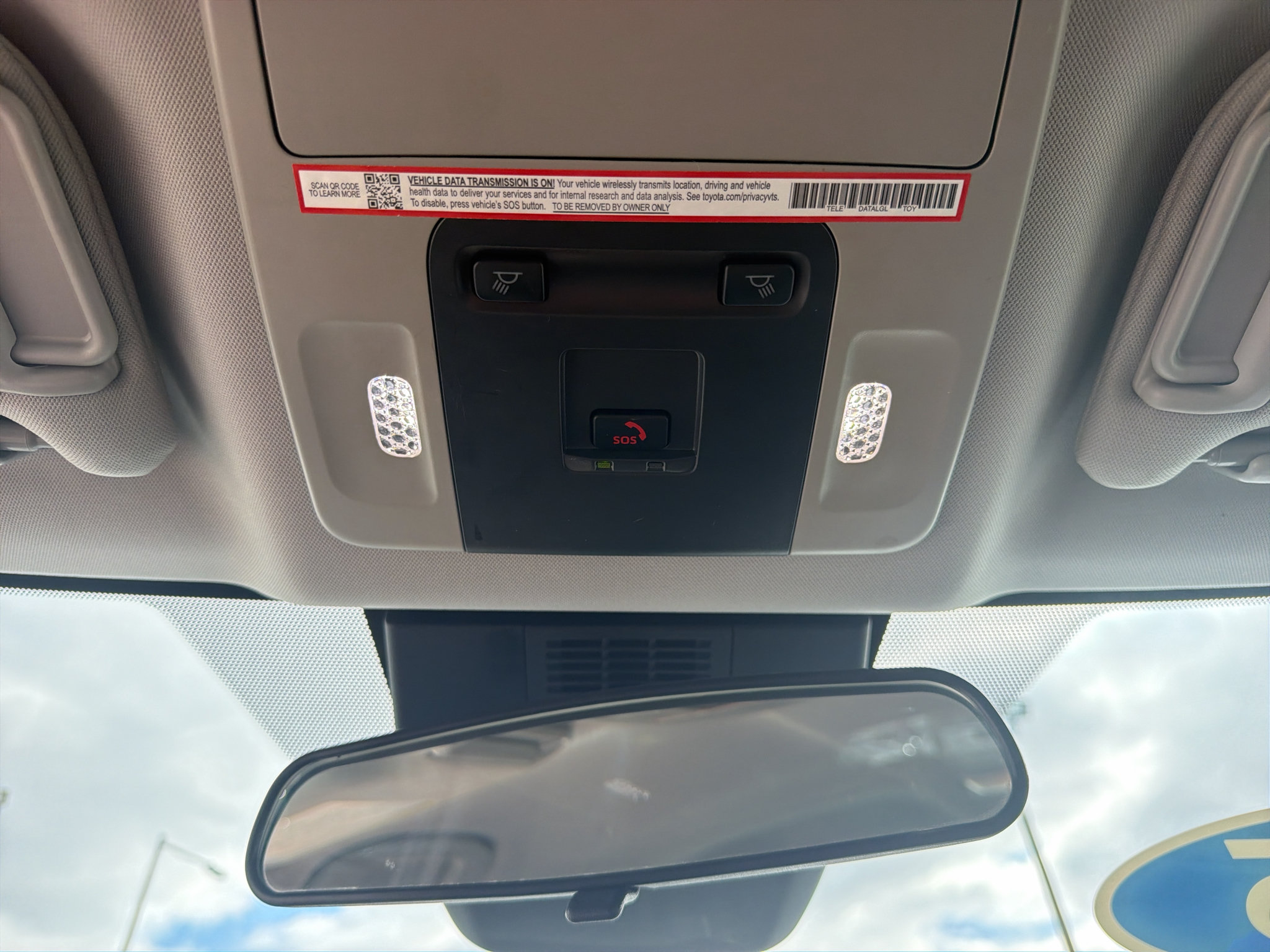 Used 2025 Toyota Camry LE FWD image 23