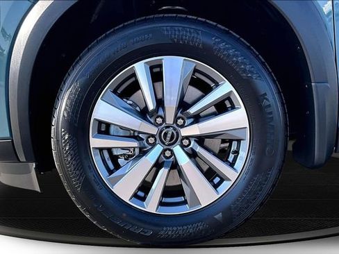 New 2026 Nissan Pathfinder SL FWD image 13