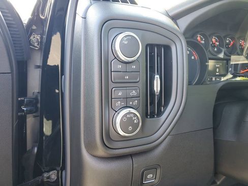 New 2025 GMC Sierra 2500 Pro w/ Convenience Package image 13