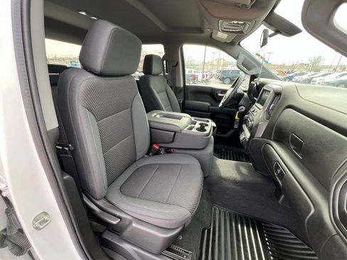 Used 2020 Chevrolet Silverado 1500 Custom Trail Boss w/ Infotainment Package image 28