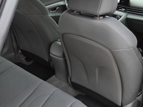 Used 2023 Hyundai Elantra SEL w/ Convenience Package FWD image 27