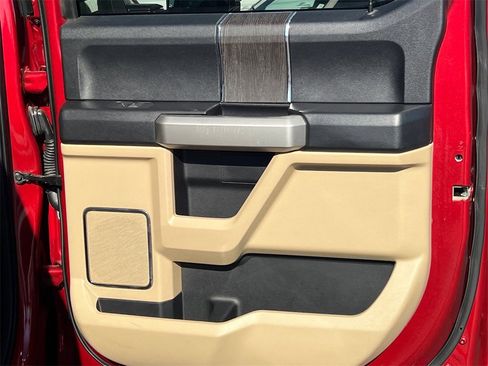 Used 2021 Ford F250 Lariat w/ Lariat Ultimate Package image 19