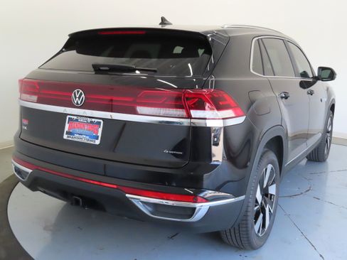 New 2026 Volkswagen Atlas Cross Sport SEL AWD/4WD image 4