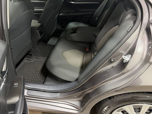 Used 2023 Toyota Camry LE image 24