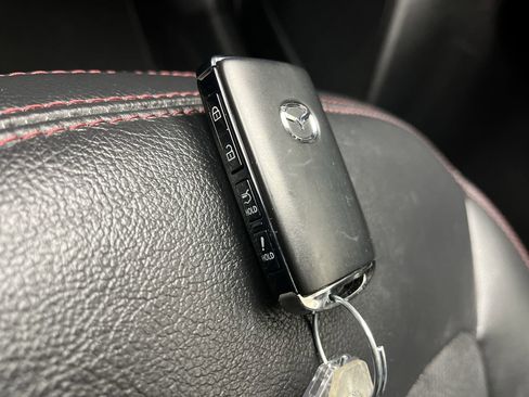 Certified 2023 MAZDA CX-5 Carbon Edition image 30