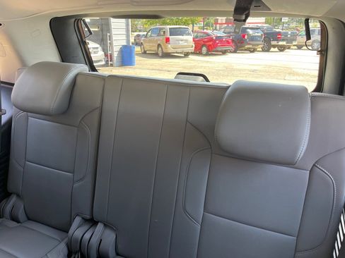 Used 2020 Chevrolet Tahoe LT image 12