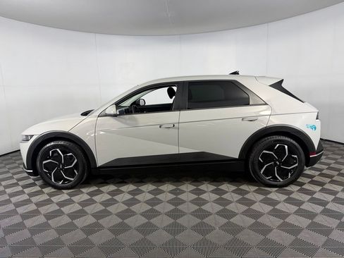 Used 2024 Hyundai Ioniq 5 SEL RWD image 9