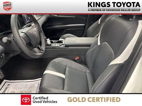 Certified 2025 Toyota Camry SE w/ Convenience Package image 21