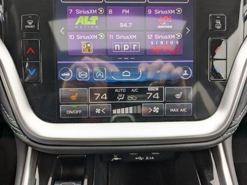 Used 2022 Subaru Outback Limited XT image 32