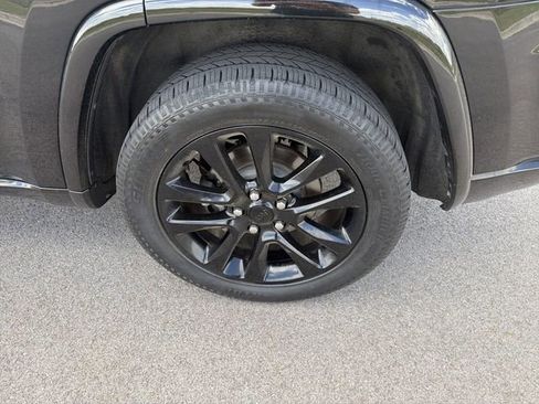 Used 2020 Jeep Grand Cherokee Altitude RWD image 23