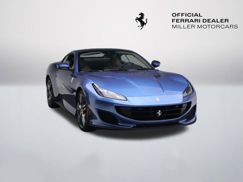 Certified 2020 Ferrari Portofino image 17