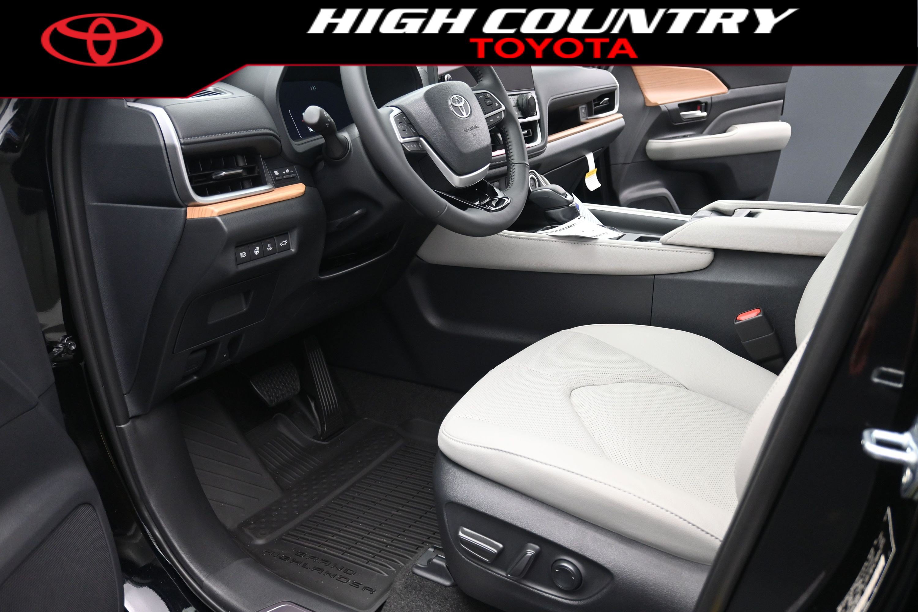 New 2026 Toyota Grand Highlander AWD Hybrid image 12