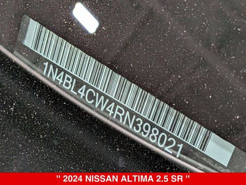 Used 2024 Nissan Altima 2.5 SR w/ SR Premium Package AWD/4WD image 38