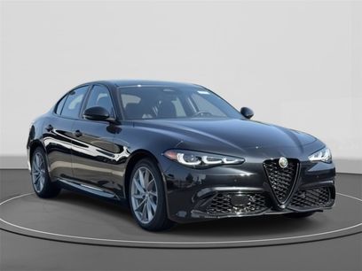 New 2025 Alfa Romeo Giulia Base