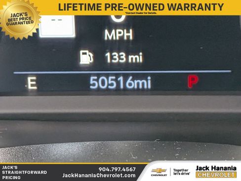 Used 2022 Chevrolet Silverado 1500 High Country w/ Technology Package image 32