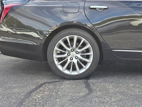 Used 2019 Cadillac CT6 Luxury w/ Driver Awareness Package image 10