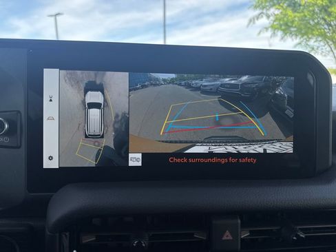 Used 2024 Toyota Land Cruiser w/ Premium Package image 19