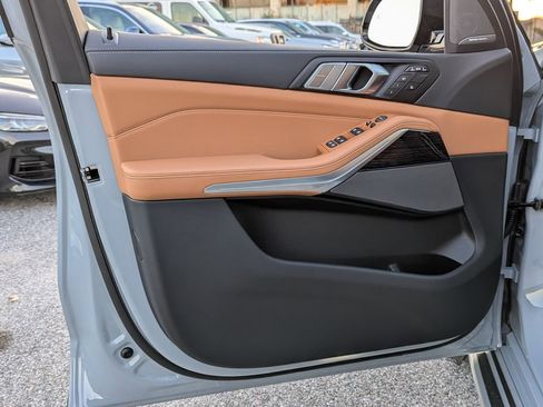 New 2026 BMW X7 xDrive40i image 10