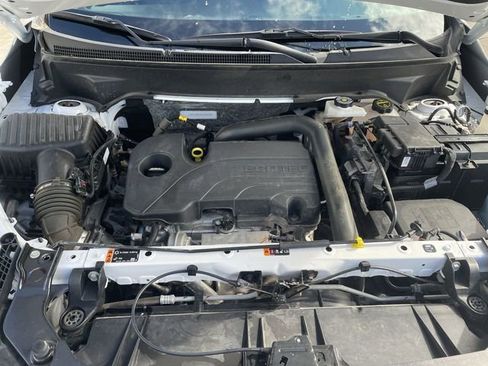 Certified 2024 GMC Terrain SLE image 29