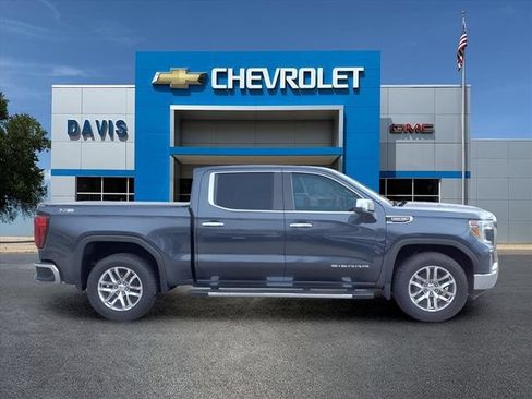 Used 2022 GMC Sierra 1500 SLT w/ SLT Convenience Package AWD/4WD image 2